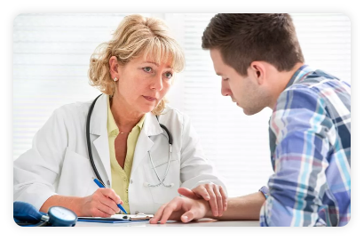 Image of a therapist discussing inpatient and outpatient treatment options in New Jersey